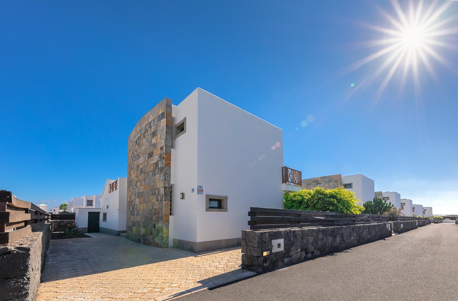 Camelot Holiday Homes By Livvo Playa Blanca (Lanzarote) Exterior foto